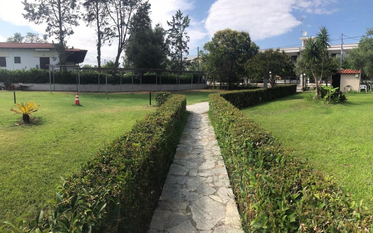 Villa Diamantis Apartments Hanioti Exterior photo